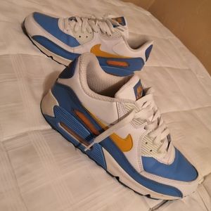 Nike air Max shoes size 10.5